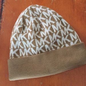 Michael Kors signature beanie